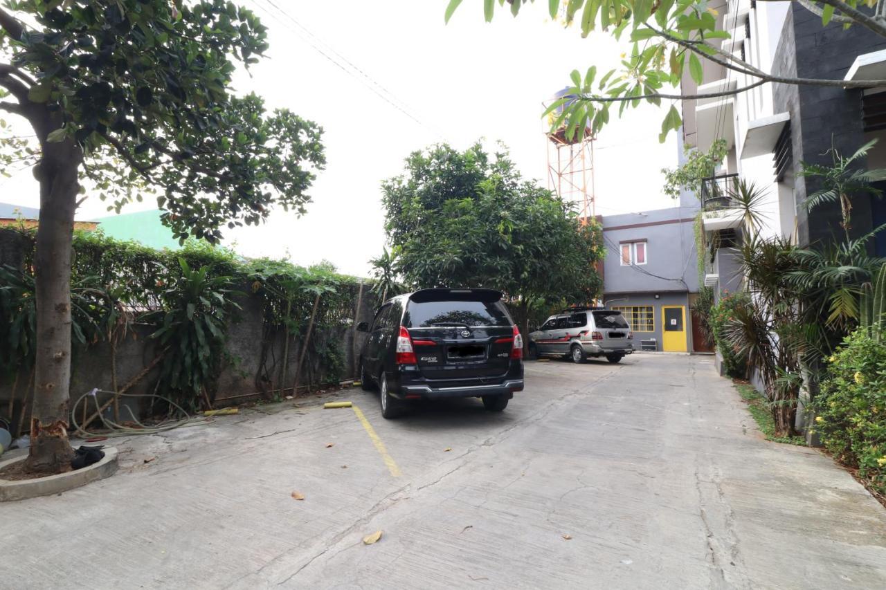Bedur Homestay Syariah Bekasi Zewnętrze zdjęcie